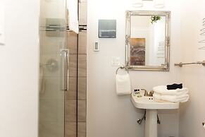 Jackson's Falls Country Inn