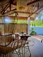 Yumi Villas Port Barton