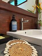 Yumi Villas Port Barton