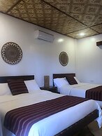 Yumi Villas Port Barton