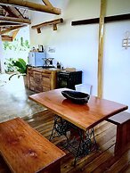 Yumi Villas Port Barton