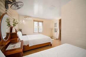 D&C House Luxury - Homestay Da Nang