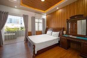 D&C House Luxury - Homestay Da Nang