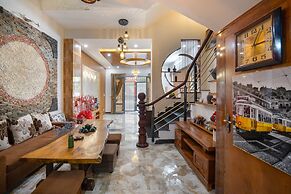 D&C House Luxury - Homestay Da Nang