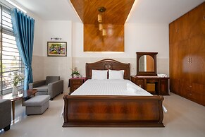 D&C House Luxury - Homestay Da Nang