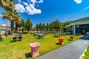 Larina Thermal Resort & Spa