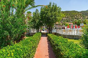 Larina Thermal Resort & Spa