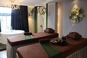 Grand Eska Hotel & Suite