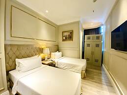 Grand Eska Hotel & Suite