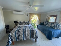 Humming Bird Holiday Retreat