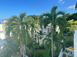 Humming Bird Holiday Retreat