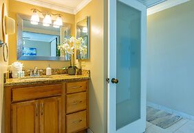 Sugar Beach by Coldwell Banker Island Vacation