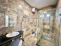 Ngo Family Apartment