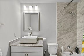 Stylish 1BR Zilker Evonify