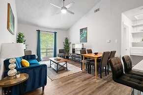 Stylish 1BR Zilker Evonify