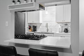 Stylish 1BR Zilker Evonify