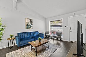 Stylish 1BR Zilker Evonify