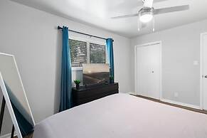 Stylish 1BR Zilker Evonify