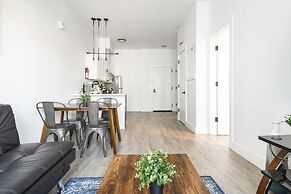 Luxury 1BR 30 Mins to Manhattan Evonify