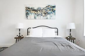 Luxury 1BR 30 Mins to Manhattan Evonify