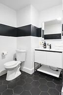 Luxury 1BR 30 Mins to Manhattan Evonify