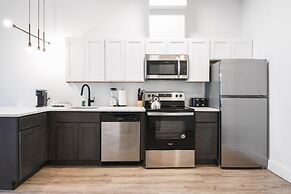 Luxury 1BR 30 Mins to Manhattan Evonify