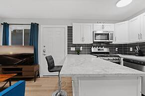 Stylish Studio Downtown Evonify