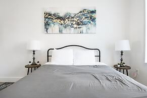 Luxury 1BR 30 Mins to Manhattan Evonify