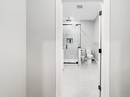 Luxury 3BD 2BA Near Logan Airport and T Station