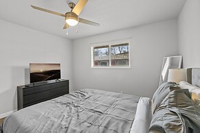 Stylish 1BR Zilker Evonify