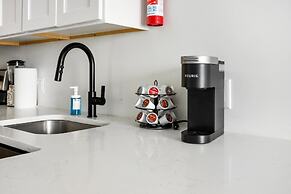 Luxury 2BR 30 Mins to Manhattan Evonify