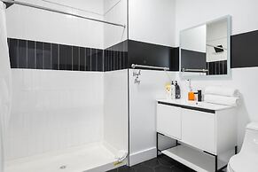 Luxury 2BR 30 Mins to Manhattan Evonify