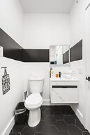 Luxury 2BR 30 Mins to Manhattan Evonify