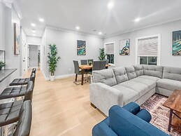 Luxury 3BD 2BA Near Logan Airport and T Station