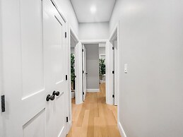 Luxury 3BD 2BA Near Logan Airport and T Station