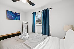 Stylish 2BR Near UT Highland Evonify