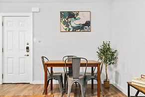 Stylish 2BR Near UT Highland Evonify