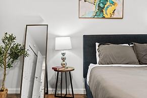 Stylish 2BR Near UT Highland Evonify