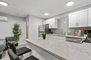 Stylish Studio Zilker Evonify