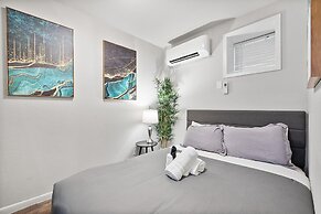 Stylish Studio Zilker Evonify