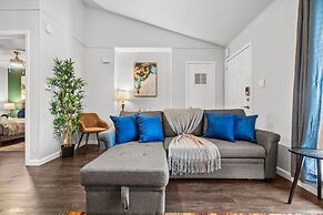 Stylish 1BR Zilker Evonify