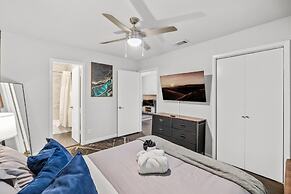 Stylish 1BR Zilker Evonify