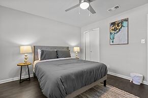 Stylish 1BR Downtown Evonify