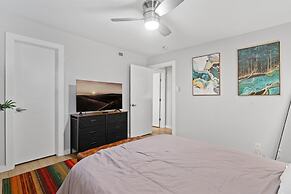 Stylish 1BR Downtown Evonify