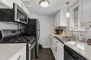 Stylish 1BR Downtown Evonify