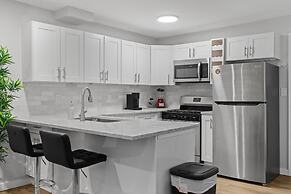 Stylish 1BR Downtown Evonify