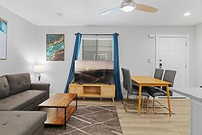 Stylish 1BR Downtown Evonify