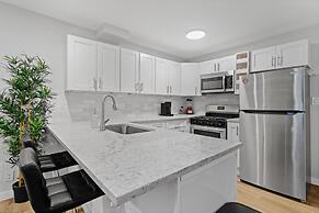 Stylish 1BR Downtown Evonify