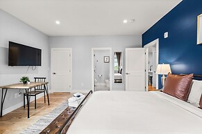 Luxury 2BD 2BA Near Logan Airport and T Station