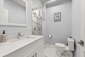Luxury 2BD 2BA Near Logan Airport and T Station